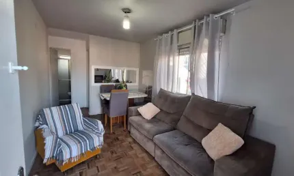 Casa  com 02 dormitórios, no bairro granja esperança, em cachoeirinha