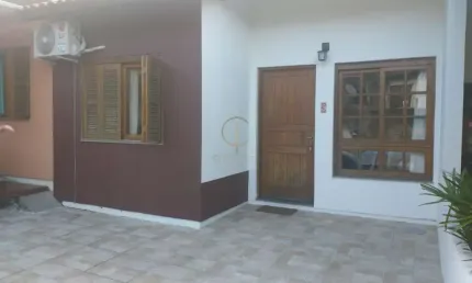 Casa em condomínio para venda  no bairro olaria em canoas