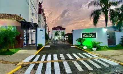 Apartamento de 03 dormitórios, sacada com churrasqueira no igara