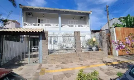 Casa com 3 quartos à venda no Igara, Canoas 
