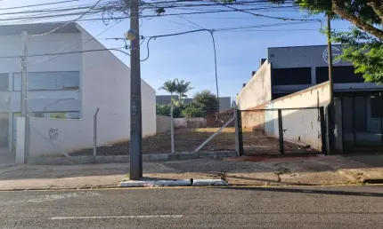 Terreno à venda na Vila Nova, Maringá 