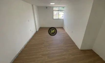 Sala comercial de 66,92m² com excelente localização em maruípe