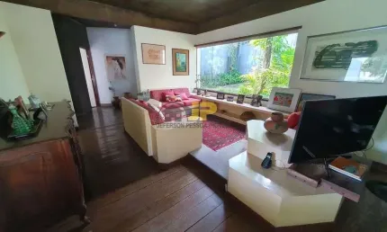 Casa duplex de 4 quartos com suíte com area de 521m² na ilha do boi !
