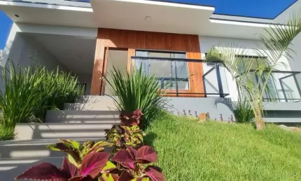Casa com 3 quartos à venda na Rua Graciosa Favero, Potecas, São José