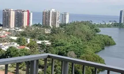 Parque das rosas-vendo 2 quartos sendo dependência revertida-rs 750.000,00 - andar alto-vistaço!