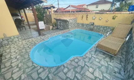 Casa ampla e aconchegante, à venda com 196m2,, 4 quartos, sendo 3 suítes em cordeirinho - maricá rj