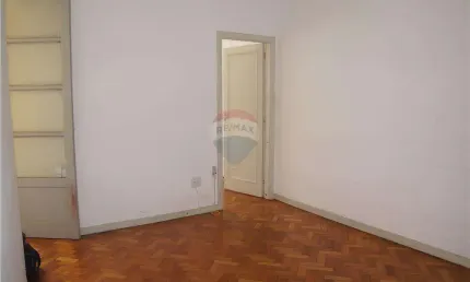 Oportunidade! apartamento de 45 m2, 2 quartos e dependência completa no grajaú, rio de janeiro por r$215.000,00