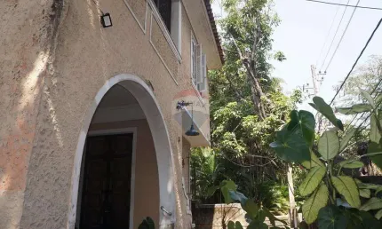 2 apartamentos de 293 m2 cada, ambos com 3 quartos à venda por r$ 450 mil cada, no rio comprido, rio de janeiro