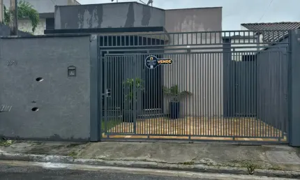 Casa térrea com 3 dormitórios sendo 1 suíte -piscina -nova atibaia-