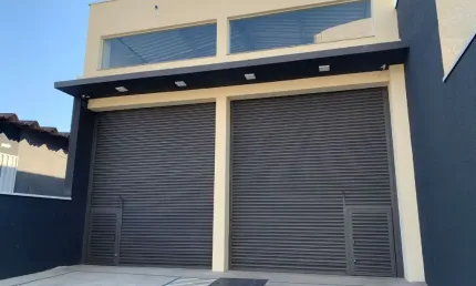 Galpão para locação em atibaia 240 mts piso industrial c/ mezanino
