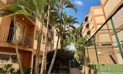 Apartamento no jardim são luiz, com 2 quartos, 1 banheiro e 1 vaga.