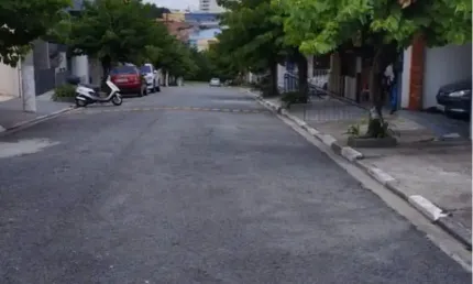 Casa em condomínio fechado com 2 quartos à venda na Rua Francisco Caminhoa, Jardim Mitsutani, São Paulo