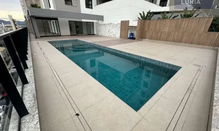 Apartamento duplex diferenciado com 4 dormitórios à venda, 493 m²  centro - balneário camboriú/sc