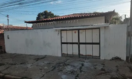 Vendo casa 500m² bem localizada no bairro aeroporto zona norte teresina