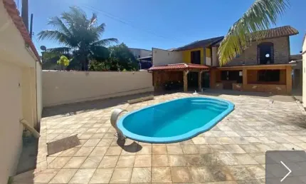 Casa mobiliada no centro de araxá – 220m², 3 quartos (1 suíte)