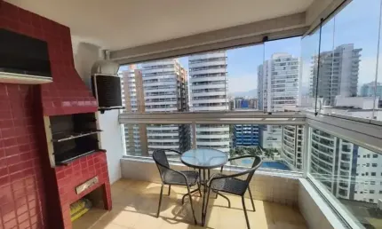 Impecável mobiliado sacada gourmet 2 dorms canto do forte . prédio com piscina