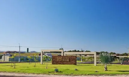 Terreno em condomínio fechado à venda no Condomínio Residencial Madri, Jardinópolis 