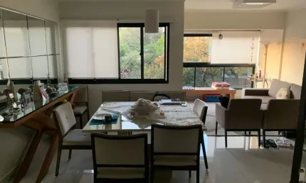 Apartamento de 118m², 4 dormitórios (2 suítes), mobiliado e equipado, 3 vagas