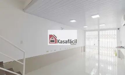 Casa com 3 quartos à venda na Rua Marília de Dirceu, Jardim Aeroporto, São Paulo