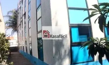 Prédio comercial, locação, em excelente localização.