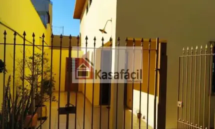 Casa  (  de vila fechada  ) de 4 dormitórios   na vila santa catarina!