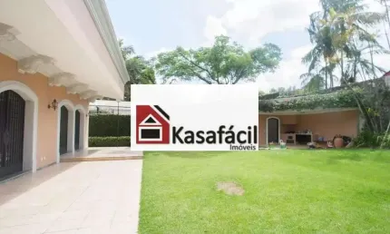 Casa  residencial,no campo belo com  8 vagas , quintal, edicula,  4 suítes!