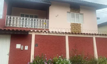 Casa dos sonhos no jardim simus, encantadora residência oferece conforto, por r$520.000. com 3 dorm