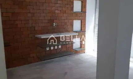 Espaçoso apartamento à venda por r$320mil de 2 quartos com flexibilidade de layout e conveniências