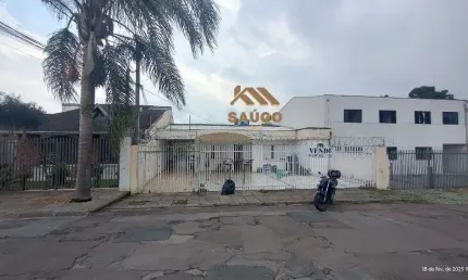Casa não averbada em terreno zr2 600m² à venda, xaxim - curitiba