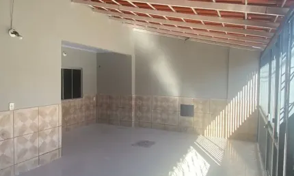 Ótima casa desocupada a venda em samambaia casa com 3 quartos reformada excelente vizinhança e localização