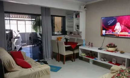 Casa a venda em samambaia na qr 206 proximo do metrô e dos principais comércios da cidade