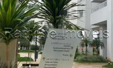 Vende-se lindo apartamento de 120m2, todo mobiliado e com 2 vagas de garagem + depósito - osasco/sp