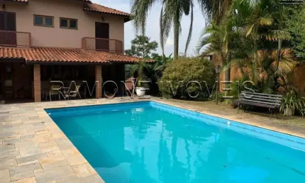 Casa em cotia, 450m², 5 dormitórios. jardim passárgada i