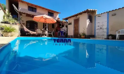 Casa linear 3 quartos (1 suíte) com piscina e edícula no barroco - itaipuaçu!