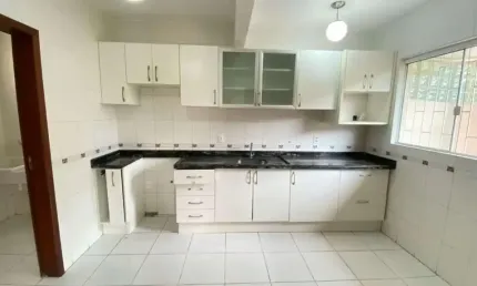 Casa à venda no centro no bairro vila thereza - vinhedo - são paulo - sp
