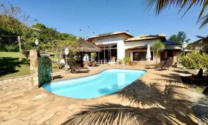 Casa de luxo no city castelo: exclusividade, conforto e natureza!