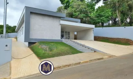 Casa em condomínio 4 quartos matozinhos - mg - centro