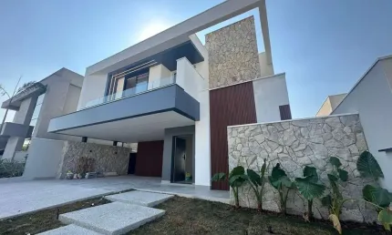 Casa à venda com sofisticação e tecnologia avançada