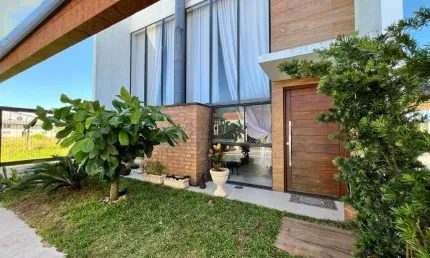 Casa/sobrado 3 dormitórios à venda no bairro centro com 135 m² de área privativa - 2 vagas de garagem