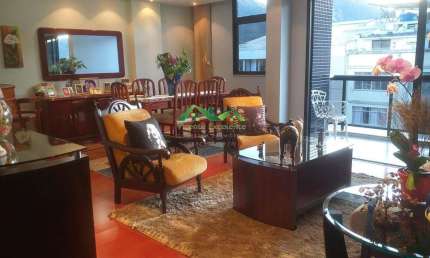 Apartamento para Venda em Nova Friburgo, Centro, 4 dormitórios, 1 suíte, 4 banheiros, 2 vagas