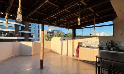 Apartamento em região nobre , em excelente estado . sem elevador 