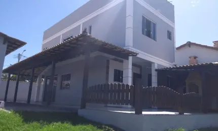 Casa com 2 quartos à venda na Rua Bela Vista, Gravatá, Saquarema
