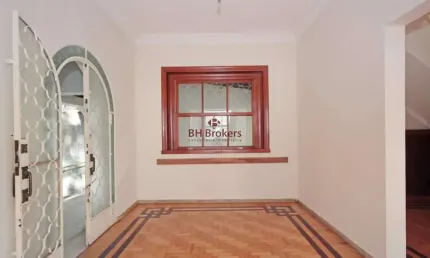 Casa comercial para alugar no Cruzeiro, Belo Horizonte 