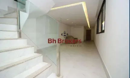 Cobertura com 3 quartos para alugar na Savassi, Belo Horizonte 