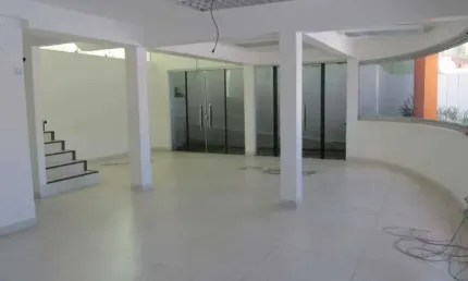 Casa comercial para aluguel no bairro santa lucia de 600 m²