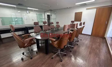 Andar corrido para locação com 200m² no funcionários sem mobília