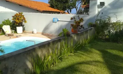 Belíssima casa a venda com 4 quartos na praia canto do forte  na praia grande