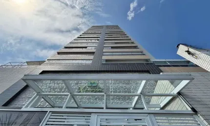 Apartamento no canto do forte – conforto, localização e lazer completo. visite!