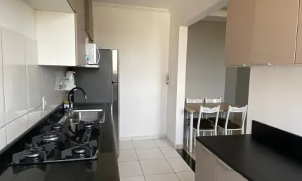 Apartamento mobiliado à venda na vila atlântica – 60m com suíte e lazer completo
