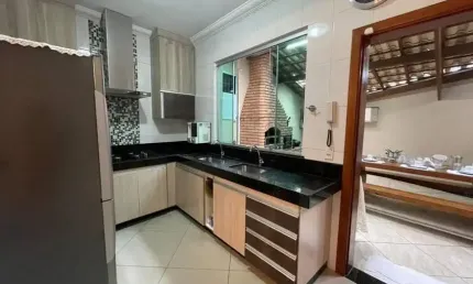 Casa à venda na vila barth – itapetininga – 110 m²  esta aconchegante casa de 110 m² está localizada em um dos bairros mais tranquilos e bem estruturados de itapetininga, oferecendo conforto, seguranç